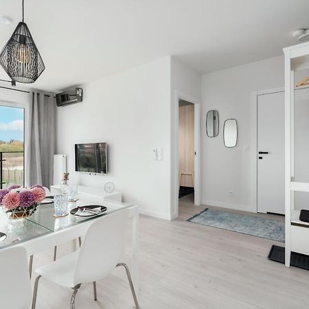 Stara Cegielnia Lake View Apartment By Renters Prestige Poznań Extérieur photo