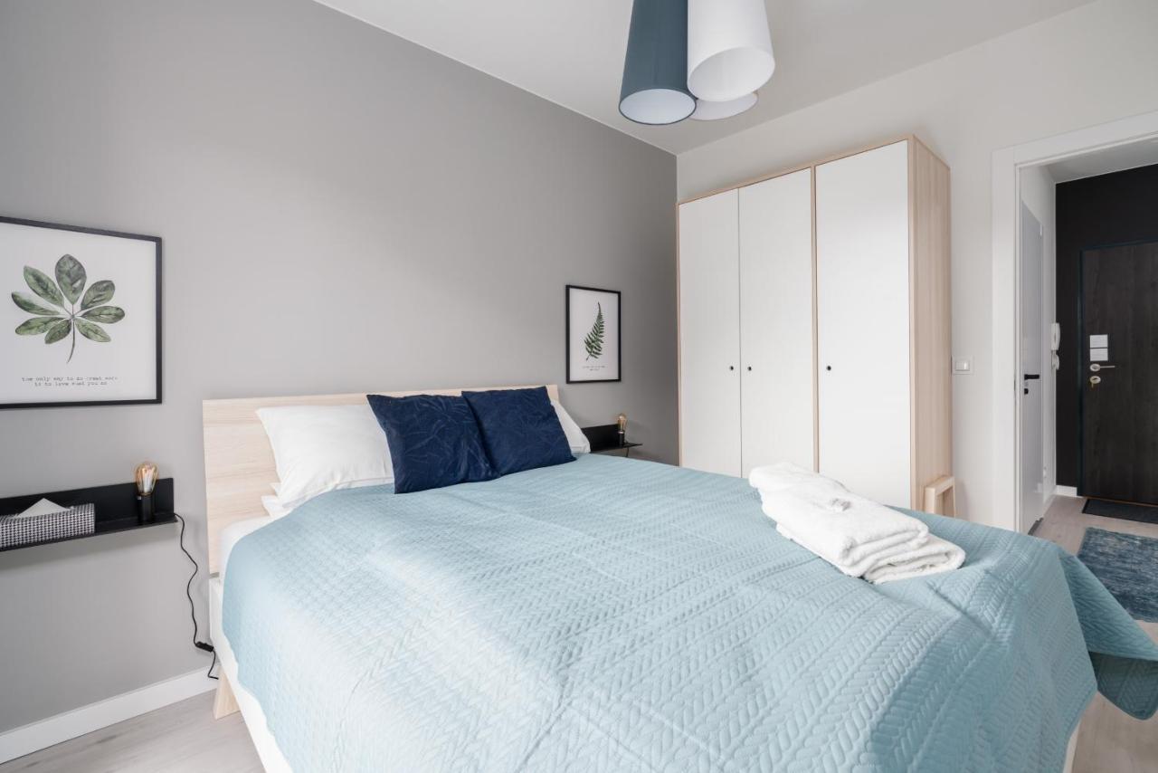 Stara Cegielnia Lake View Apartment By Renters Prestige Poznań Extérieur photo