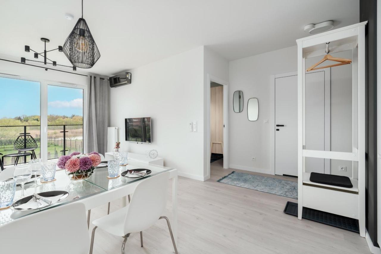 Stara Cegielnia Lake View Apartment By Renters Prestige Poznań Extérieur photo