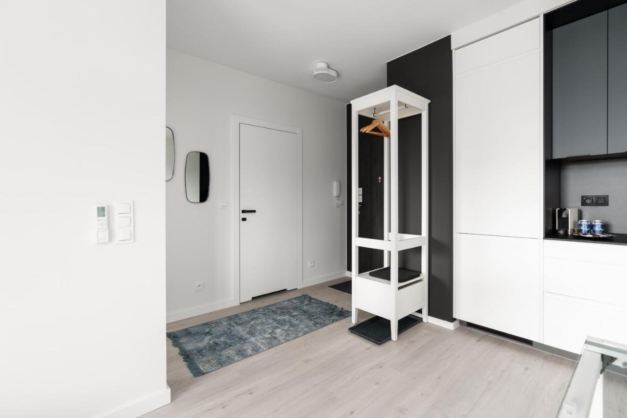 Stara Cegielnia Lake View Apartment By Renters Prestige Poznań Extérieur photo