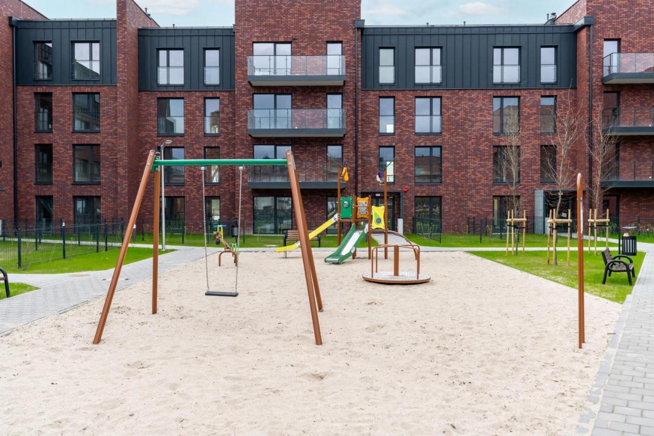 Stara Cegielnia Lake View Apartment By Renters Prestige Poznań Extérieur photo